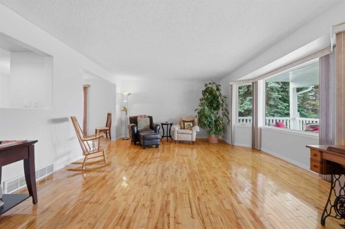 280 Barrett Drive, Red Deer, AB - Indoor