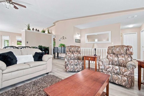 162 Doran Crescent, Red Deer, AB 