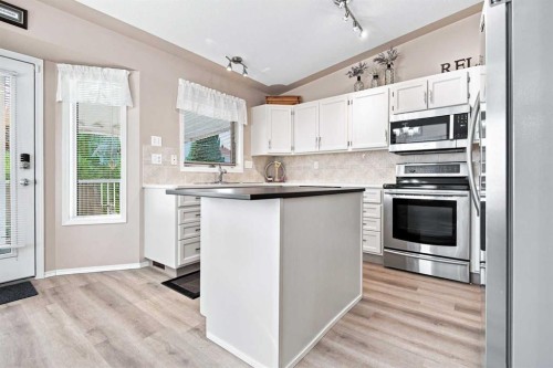 162 Doran Crescent, Red Deer, AB 