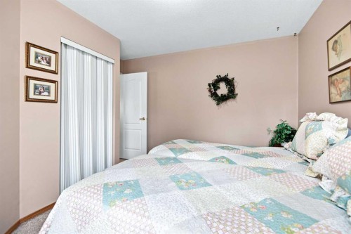 162 Doran Crescent, Red Deer, AB 
