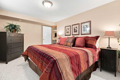 162 Doran Crescent, Red Deer, AB 
