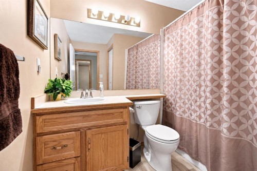162 Doran Crescent, Red Deer, AB 