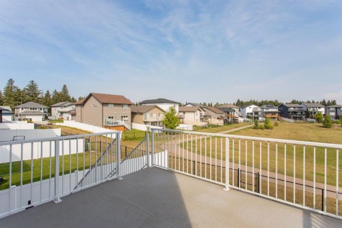 18 Thorne Place, Red Deer, AB 