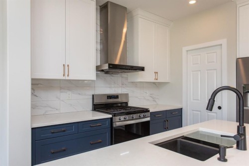 18 Thorne Place, Red Deer, AB 
