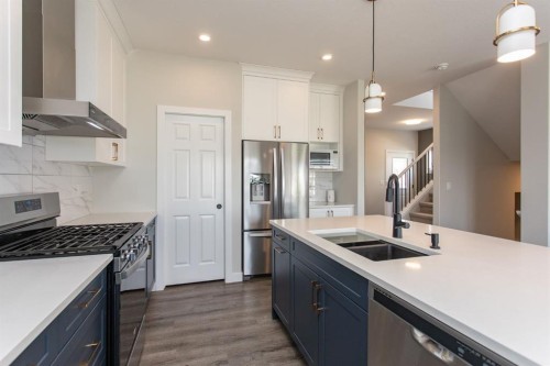 18 Thorne Place, Red Deer, AB 