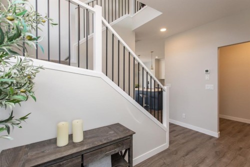 18 Thorne Place, Red Deer, AB 
