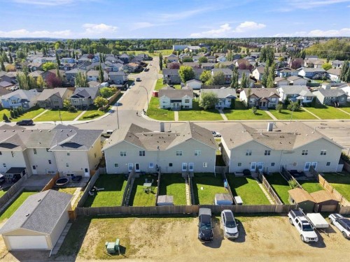 28 Terrace Heights Drive, Lacombe, AB 