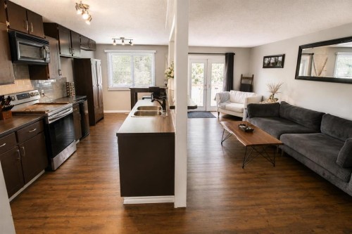 63 Mackenzie Crescent, Red Deer, AB 