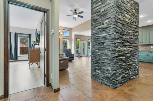 63 Carter Close, Red Deer, AB 