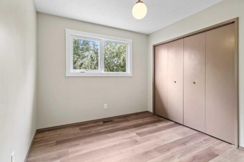 18 Odell Green, Red Deer, AB 