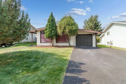 18 Odell Green, Red Deer, AB 