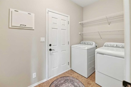 151 Kirton Close, Red Deer, AB 