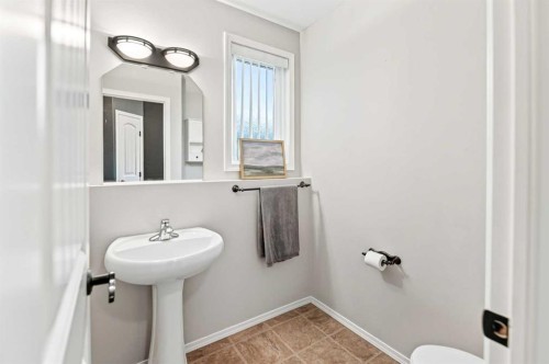 151 Kirton Close, Red Deer, AB 