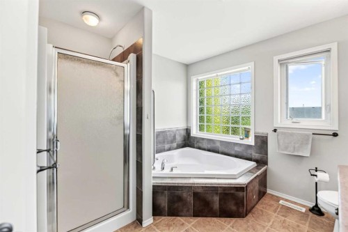 151 Kirton Close, Red Deer, AB 