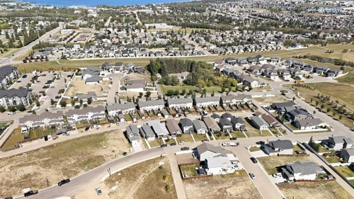 41 Crestview Boulevard, Sylvan Lake, AB 