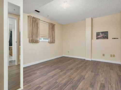 3 Goodacre Close, Red Deer, AB 