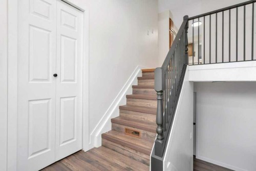 3 Goodacre Close, Red Deer, AB 