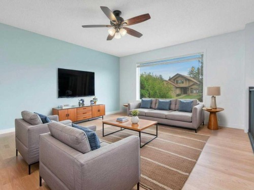 3 Goodacre Close, Red Deer, AB 