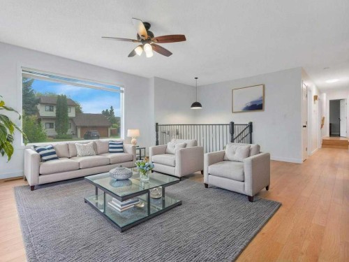 3 Goodacre Close, Red Deer, AB 