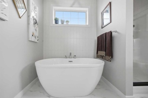5 Tindale Place, Red Deer, AB - Indoor Photo Showing Bathroom