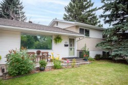 7 Martin Close Red Deer, AB T4N 0G9