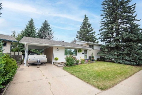 7 Martin Close, Red Deer, AB 