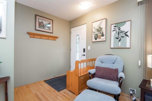 7 Martin Close, Red Deer, AB 