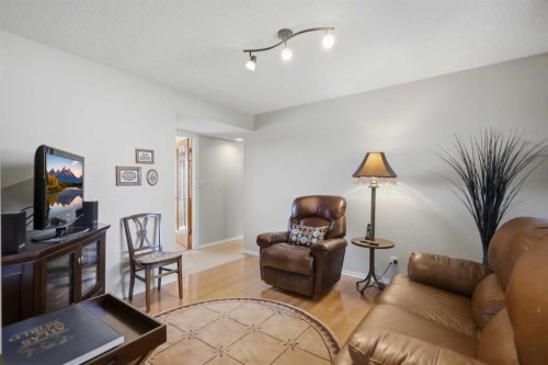 7 Oslo Close, Red Deer, AB 