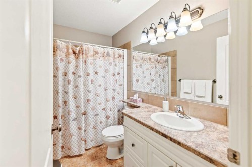 5427 52A Street, Eckville, AB - Indoor Photo Showing Bathroom