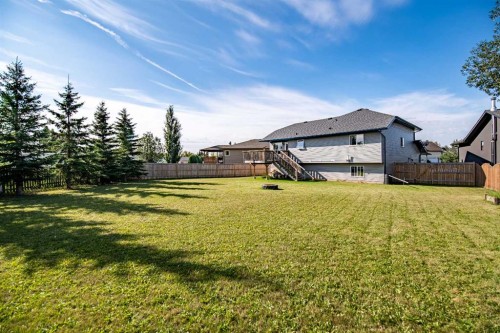5427 52A Street, Eckville, AB - Outdoor