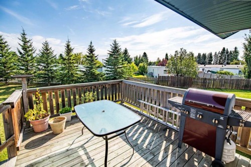 5427 52A Street, Eckville, AB - Outdoor With Deck Patio Veranda With Exterior
