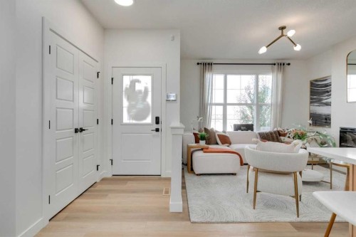 31 Lewiston Park Ne, Calgary, AB 