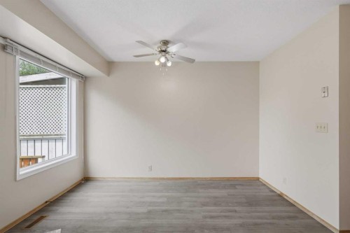 5414 45 Street, Lacombe, AB 