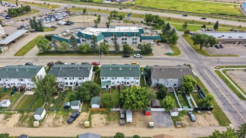 5414 45 Street, Lacombe, AB 
