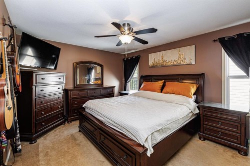 38 Ivany Close, Red Deer, AB 