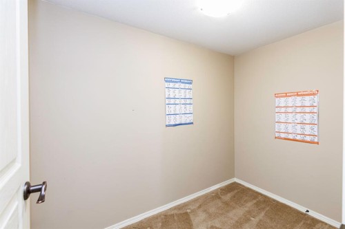 38 Ivany Close, Red Deer, AB 