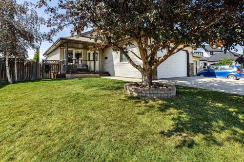 38 Ivany Close, Red Deer, AB 