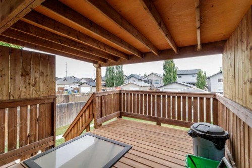 27 Vickers Close, Red Deer, AB 