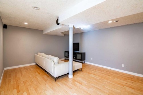33 Overdown Drive, Red Deer, AB 