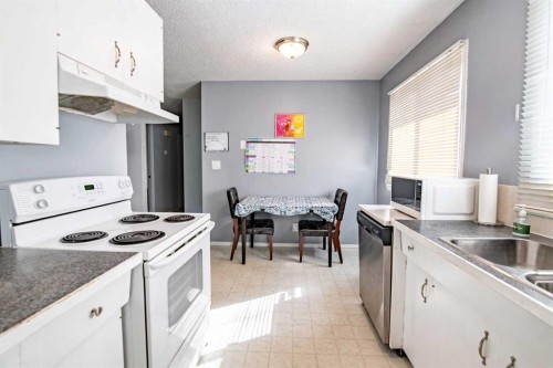 33 Overdown Drive, Red Deer, AB 