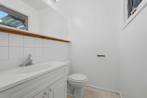 3214 57 Avenue, Red Deer, AB 