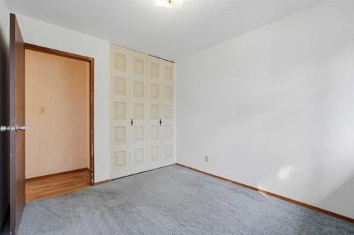 3214 57 Avenue, Red Deer, AB 