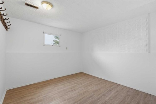 3214 57 Avenue, Red Deer, AB 