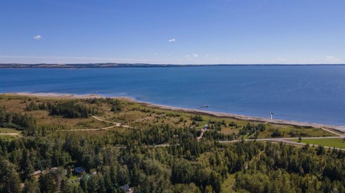 6 Poplar Crescent, Rural Lacombe County, AB 