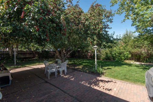 54 Patterson Crescent, Red Deer, AB 