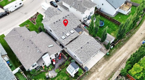52 Irving Crescent, Red Deer, AB 