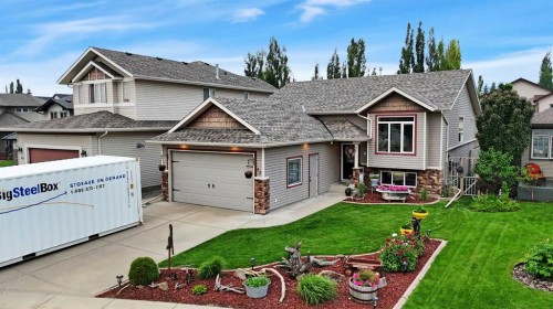 52 Irving Crescent, Red Deer, AB 