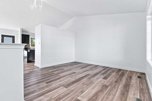 54 Inglewood Drive, Red Deer, AB 