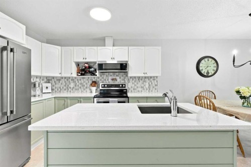 523 Jenkins Drive, Red Deer, AB 