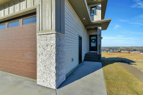 7 Vincent Gate, Sylvan Lake, AB 